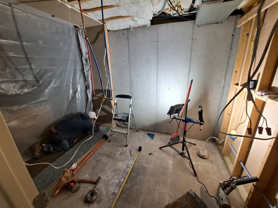 Clearfield bathroom before remodel